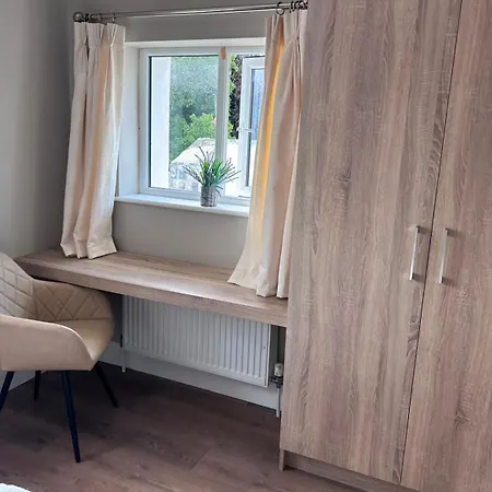 2 Creagh Road House * Ballinrobe